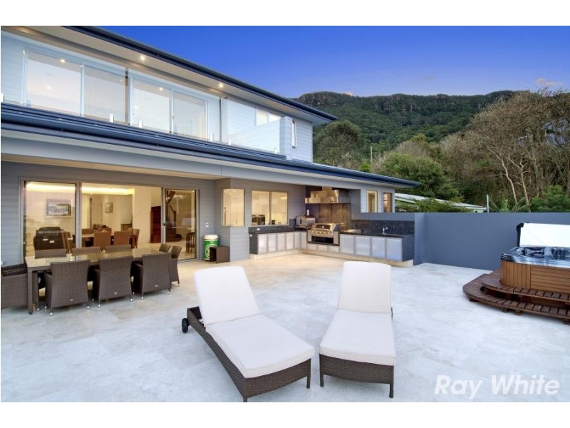 36 Monash Street, Wombarra NSW 2515