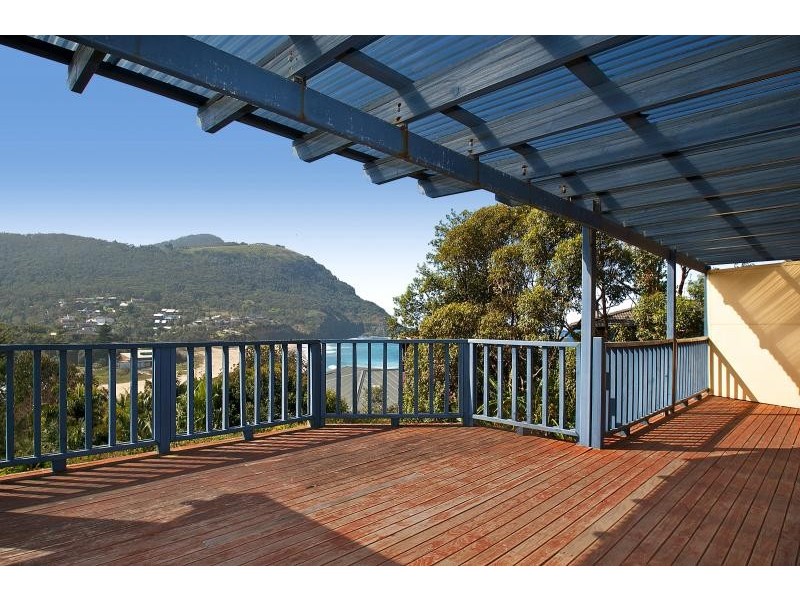 18 Kallaroo Avenue, Stanwell Park NSW 2508