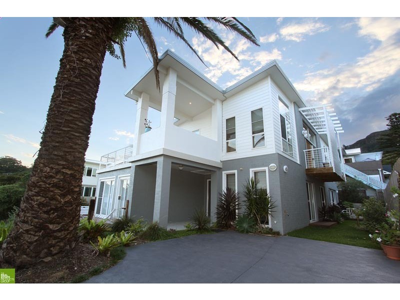 13A The Grove, Austinmer NSW 2515