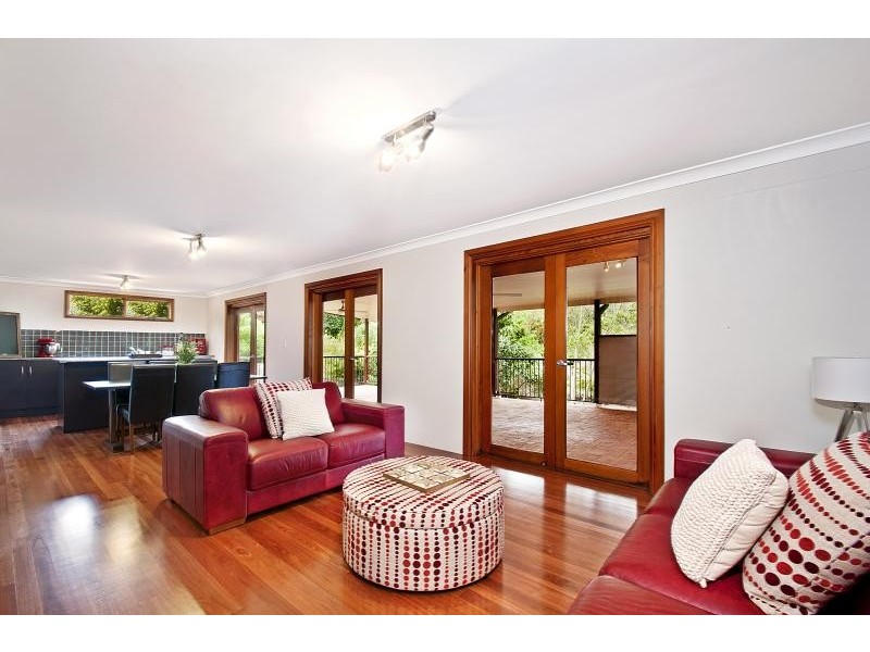 10 Wilsons Creek Road, Helensburgh NSW 2508