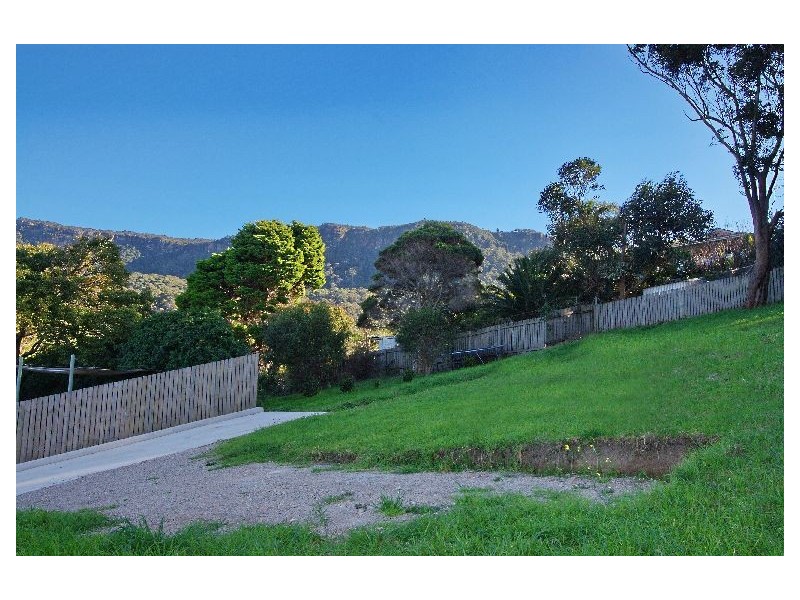 24 Mountain Road, Austinmer NSW 2515