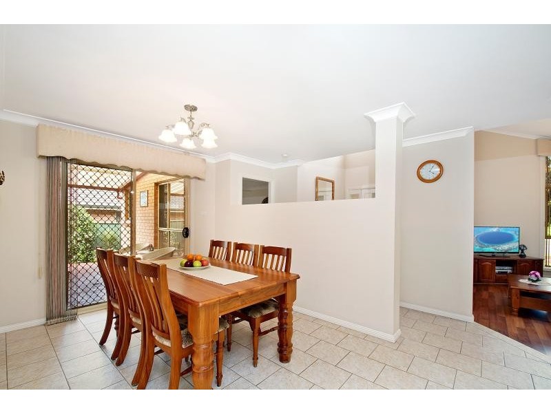 256 Braidwood Drive, Prestons NSW 2170