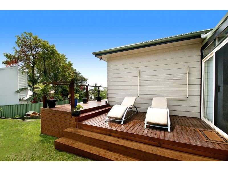 9 Cater Street, Coledale NSW 2515