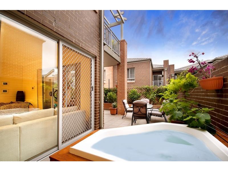 3/11 Stuart Street, Helensburgh NSW 2508