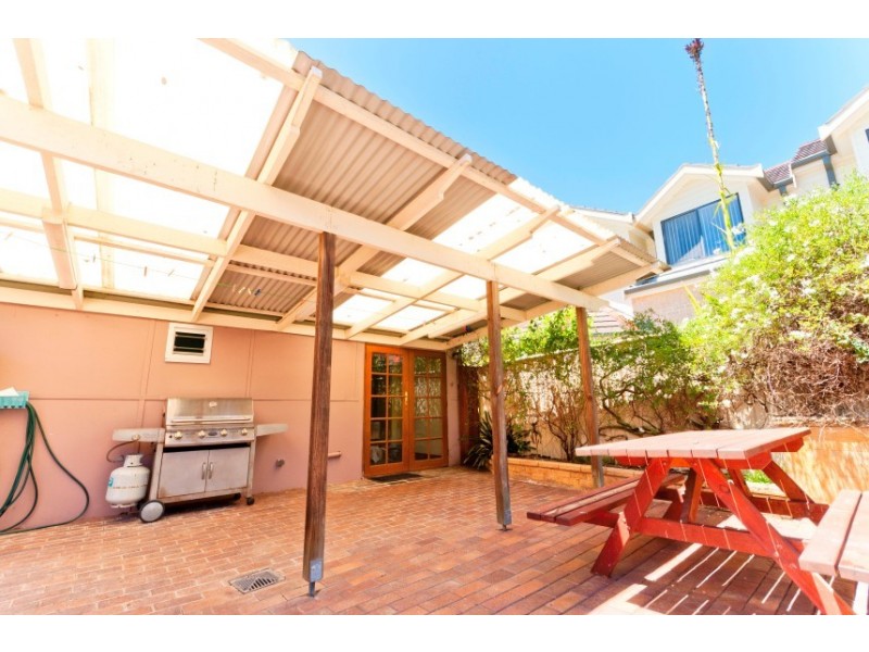 24 Hay Street, Helensburgh NSW 2508