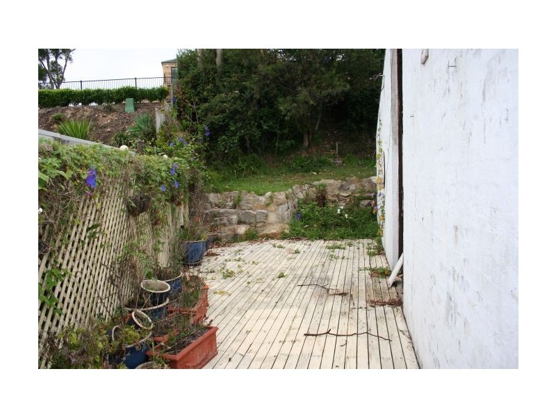 7 Hakea Street, Yarrawarrah NSW 2233