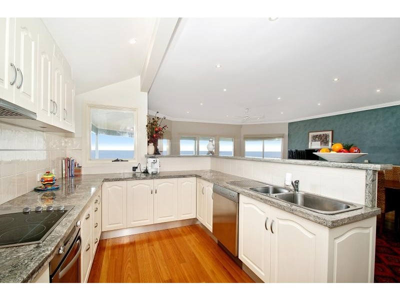 154 Lawrence Hargrave Drive, Austinmer NSW 2515