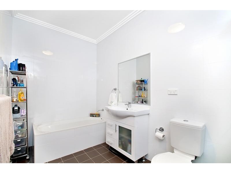 15/11 Stuart Street, Helensburgh NSW 2508