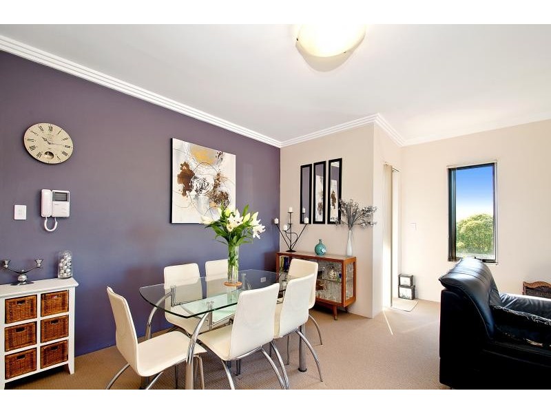 13/15 Stuart Street, Helensburgh NSW 2508