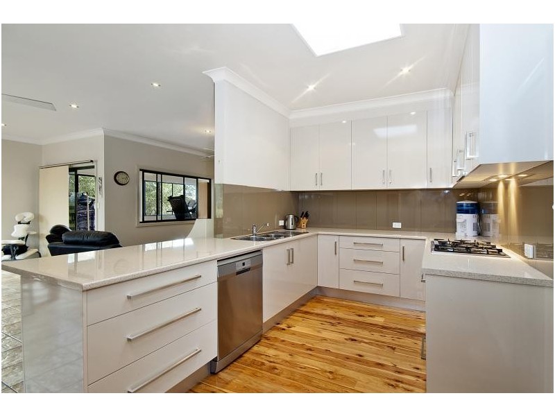 26 Dalley Road, Heathcote NSW 2233