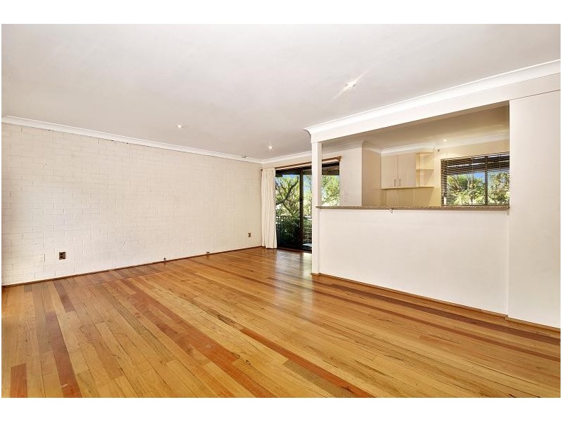 11/9-11 Cochrane Road, Thirroul NSW 2515