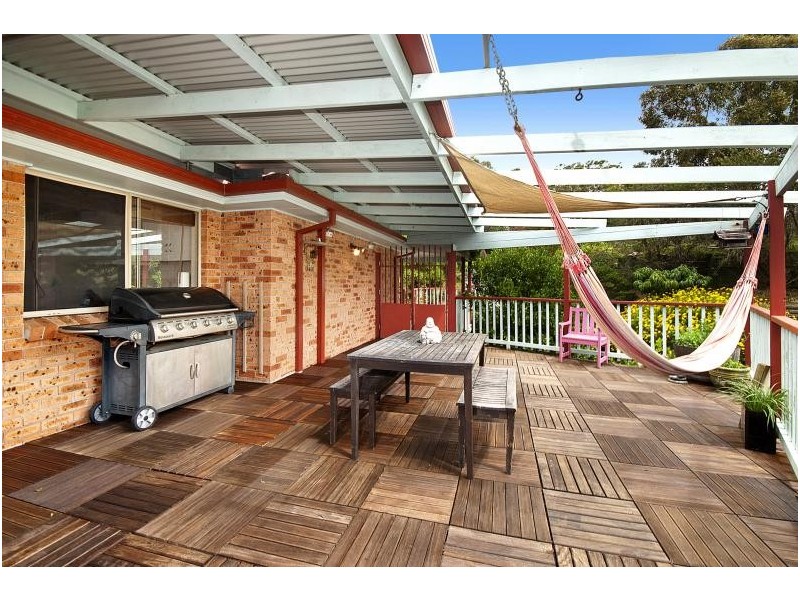 17 Chadwick Grove, Helensburgh NSW 2508
