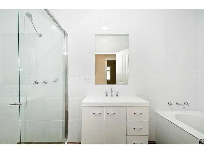 32b Bottle Forest Road, Heathcote NSW 2233