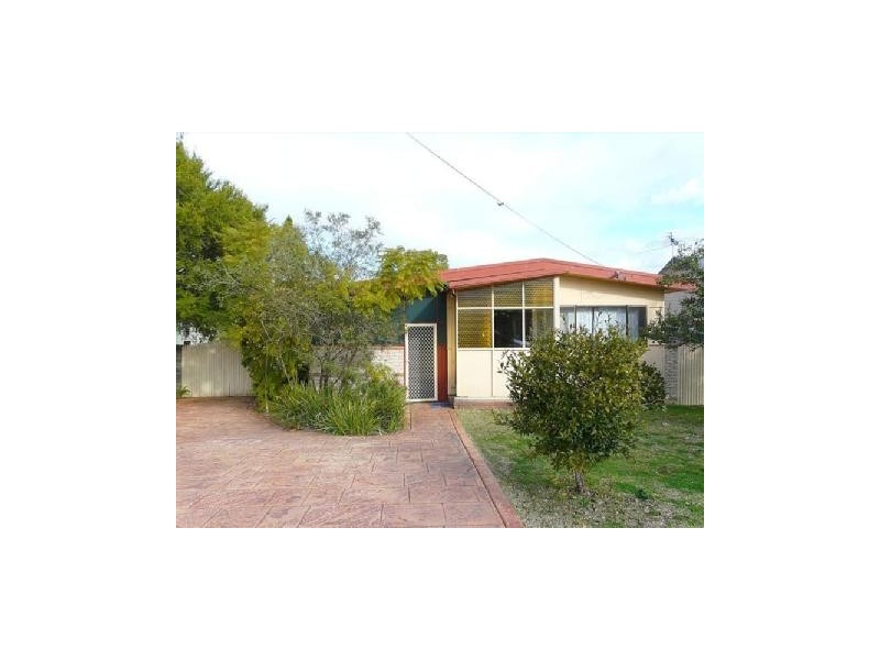 22 Dalley Road, Heathcote NSW 2233