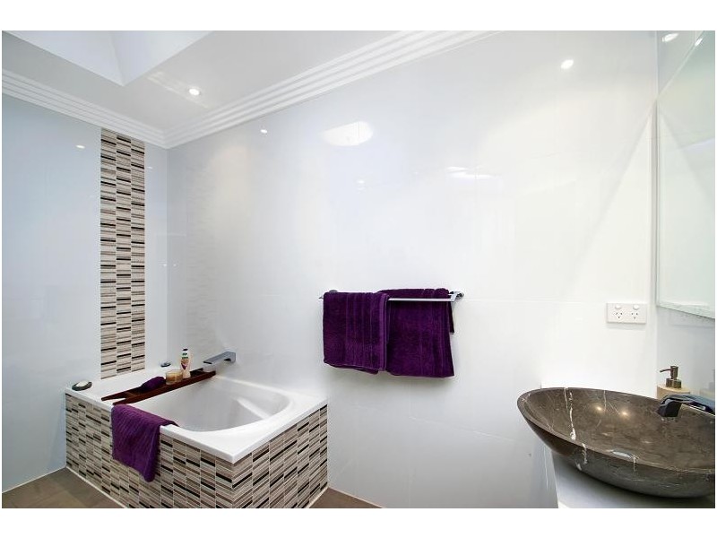 32 Halls Road, Helensburgh NSW 2508