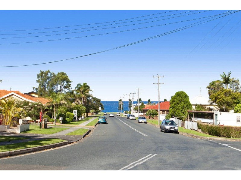 58 Redman Avenue, Thirroul NSW 2515