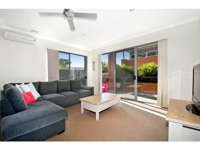 4/9 Stuart Street, Helensburgh NSW 2508