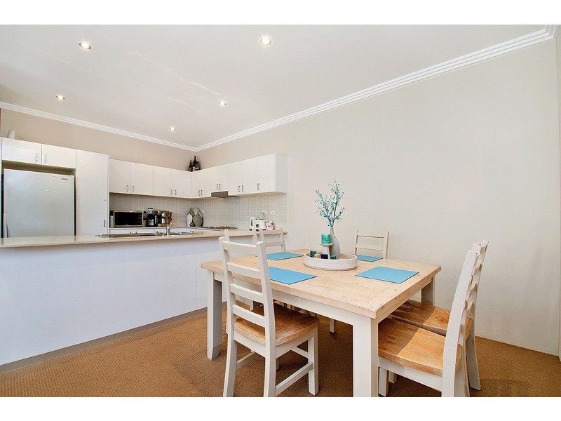 4/9 Stuart Street, Helensburgh NSW 2508