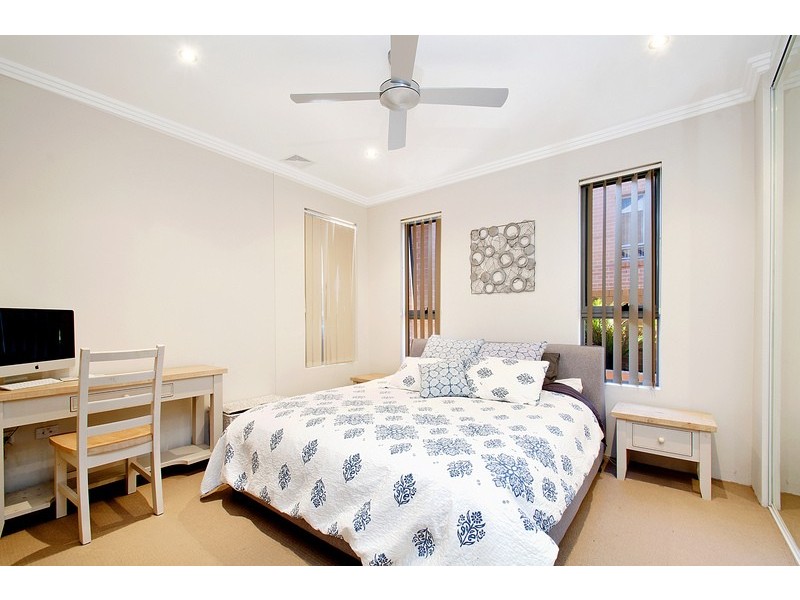 4/9 Stuart Street, Helensburgh NSW 2508