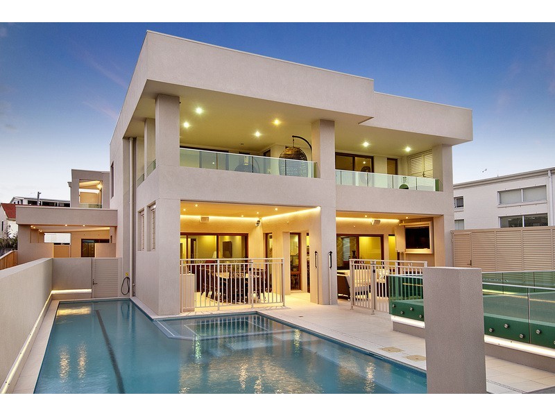 13 Weaver Terrace, Bulli NSW 2516