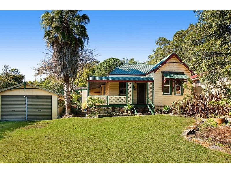 35 Vera Street, Helensburgh NSW 2508