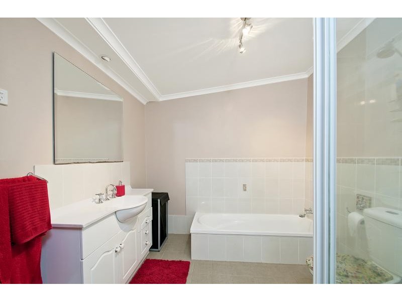 35 Vera Street, Helensburgh NSW 2508