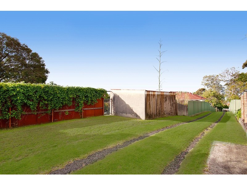 48 Gray Streeet, Woonona NSW 2517