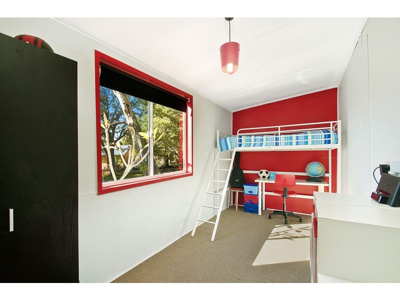 11 Rosebery Street, Heathcote NSW 2233