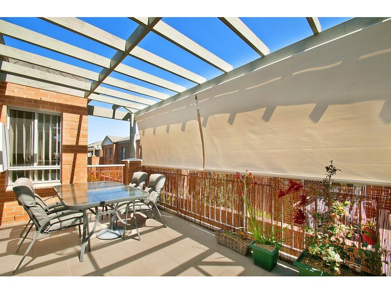 16/11 Stuart Street, Helensburgh NSW 2508