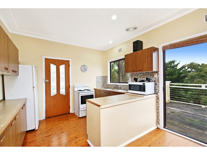 69 Walker Street, Helensburgh NSW 2508