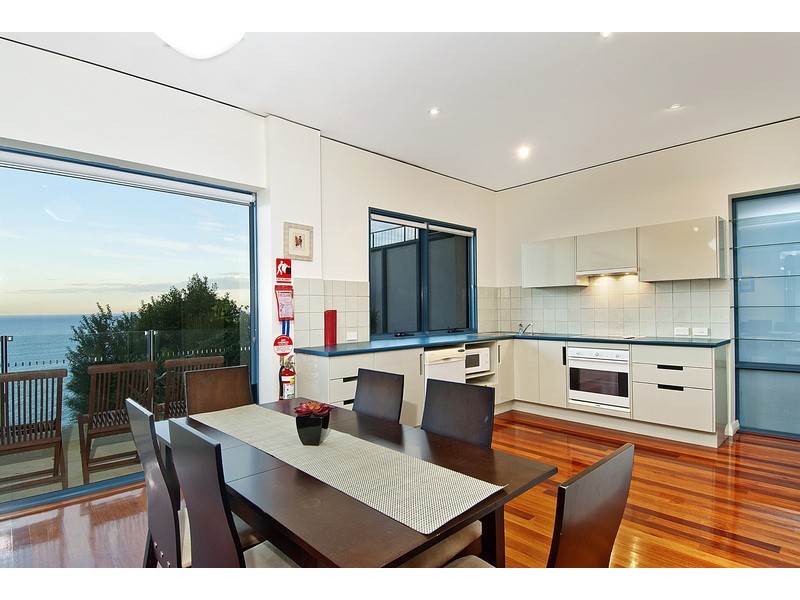 411 Lawrence Hargrave Drive, Scarborough NSW 2515