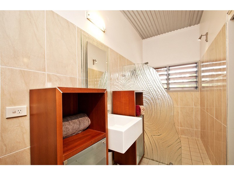 18A The Crescent, Helensburgh NSW 2508