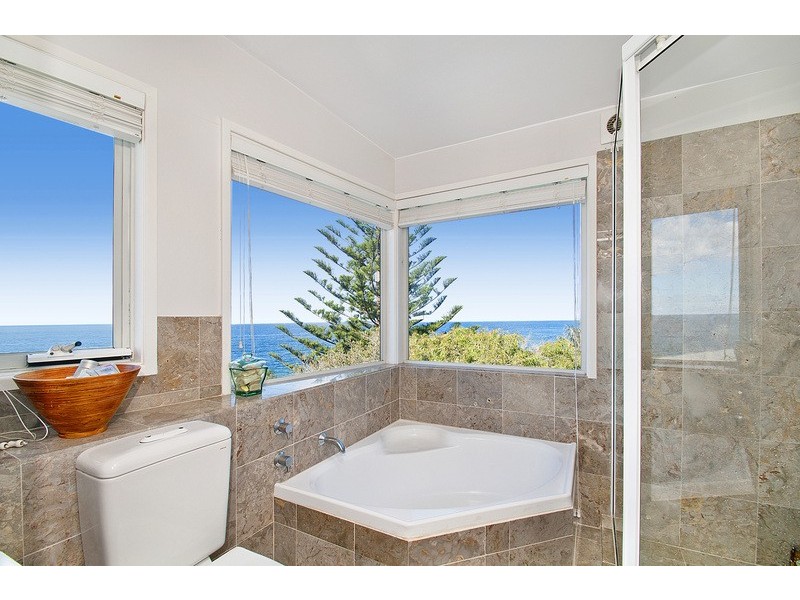 635 Lawrence Hargrave Drive, Wombarra NSW 2515