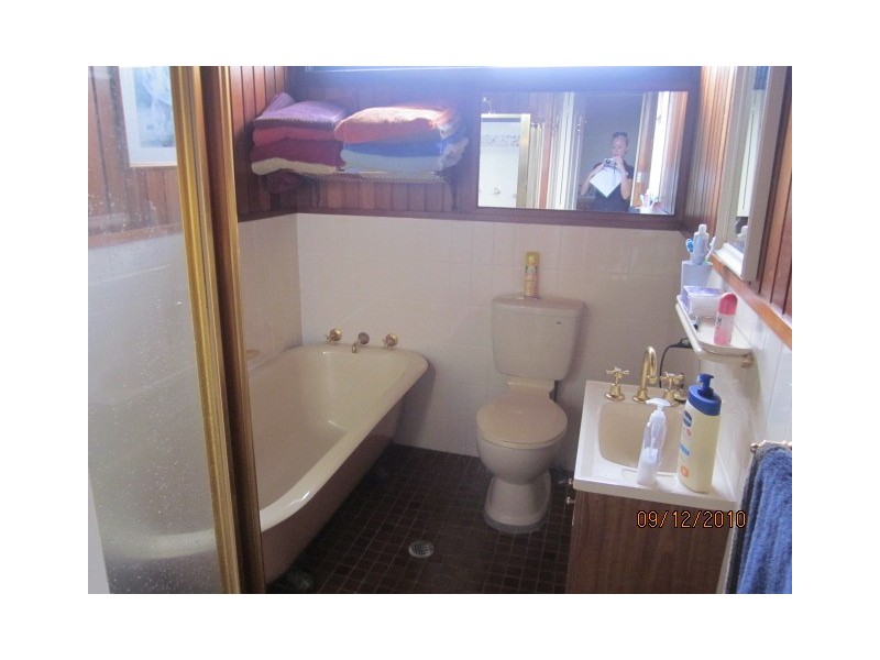 162 Parkes Street, Helensburgh NSW 2508