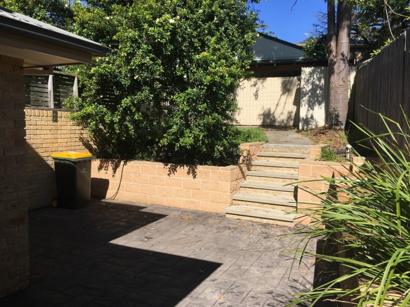 24B Robertson Street, Helensburgh NSW 2508