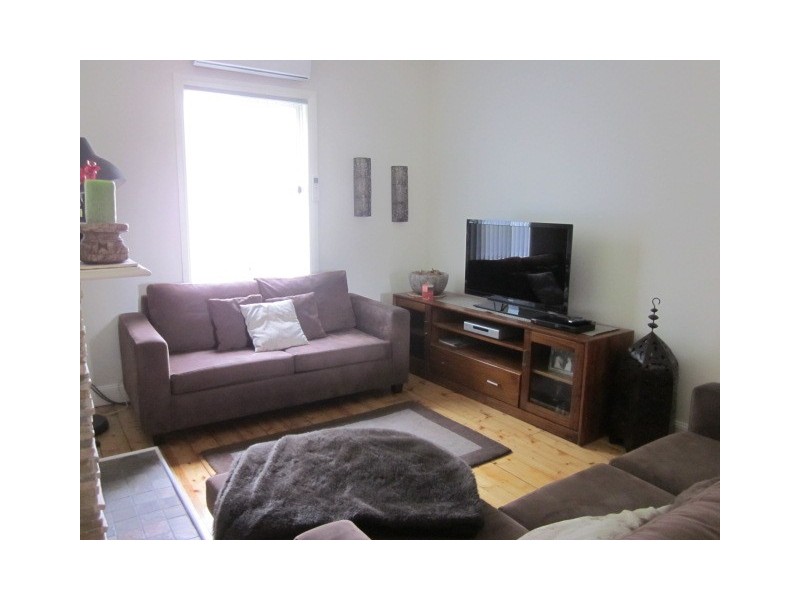 40 Parkes Street, Helensburgh NSW 2508