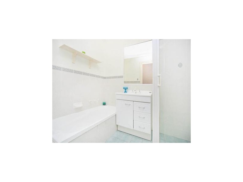 2/35 Stuart Street, Helensburgh NSW 2508