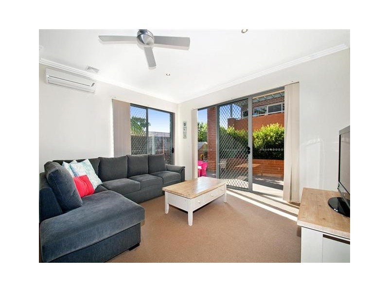 4/9 Stuart Street, Helensburgh NSW 2508