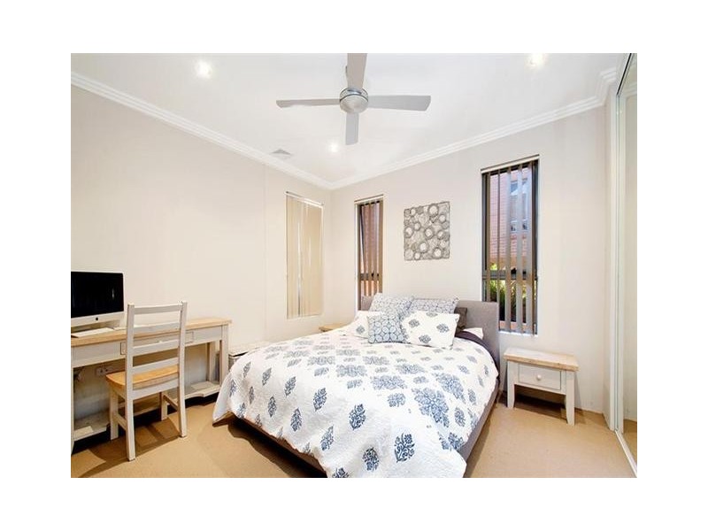 4/9 Stuart Street, Helensburgh NSW 2508