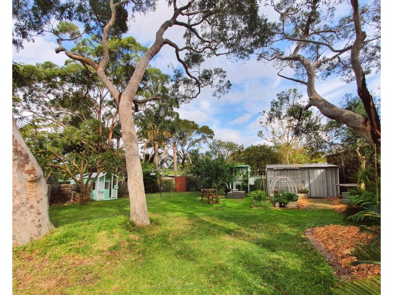 27 Annesley Avenue, Stanwell Tops NSW 2508