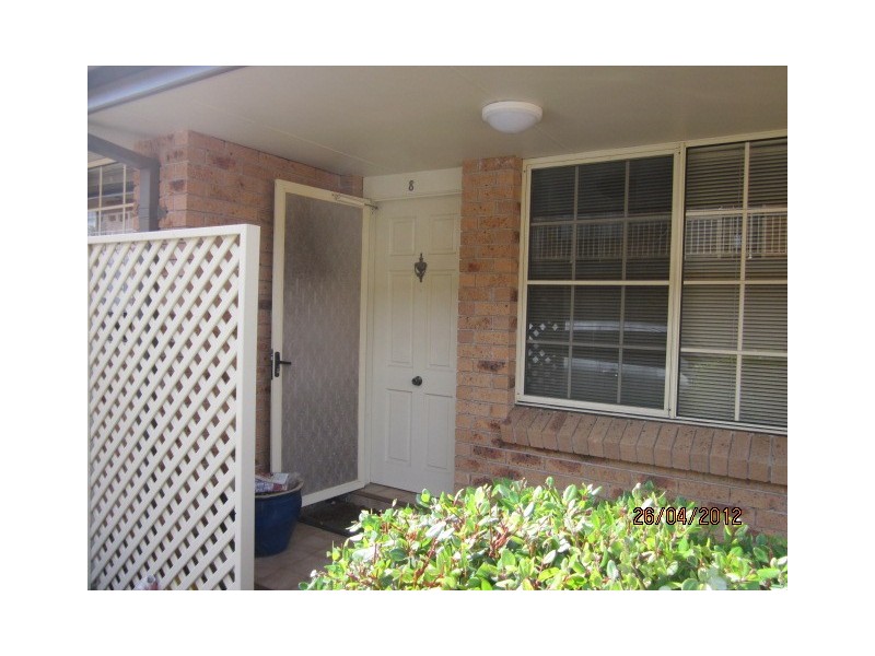 8/128 Parkes Street, Helensburgh NSW 2508