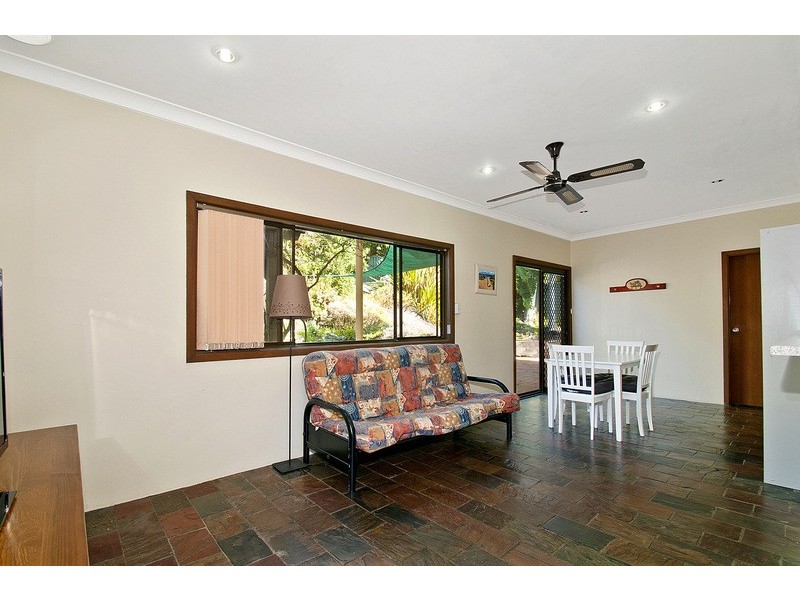 10 Tobruk Avenue, Engadine NSW 2233