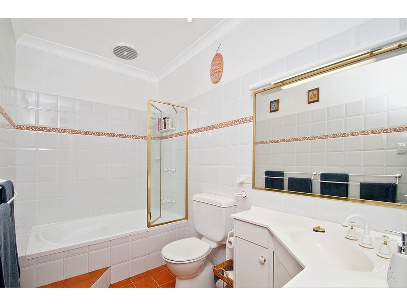 10 Tobruk Avenue, Engadine NSW 2233