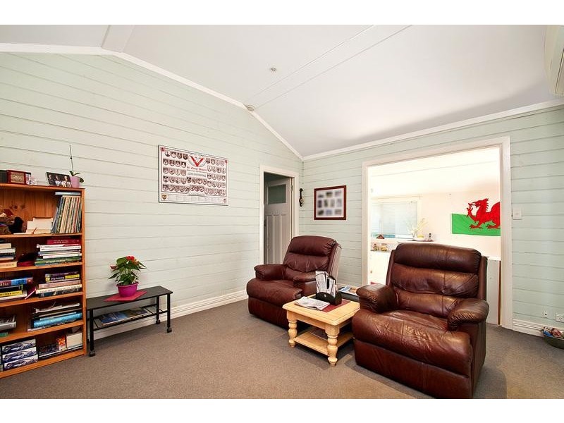 Unit 1 / 2 Forest Road, Heathcote NSW 2233