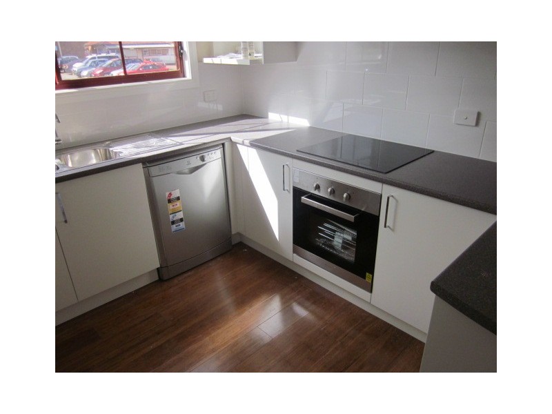 3 Stuart Street, Helensburgh NSW 2508