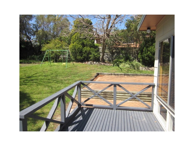 28 Lunar Avenue, Heathcote NSW 2233