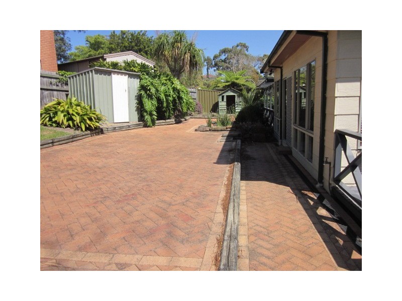 28 Lunar Avenue, Heathcote NSW 2233