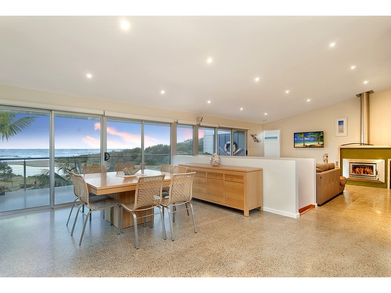 20 Seaview Crescent, Stanwell Park NSW 2508