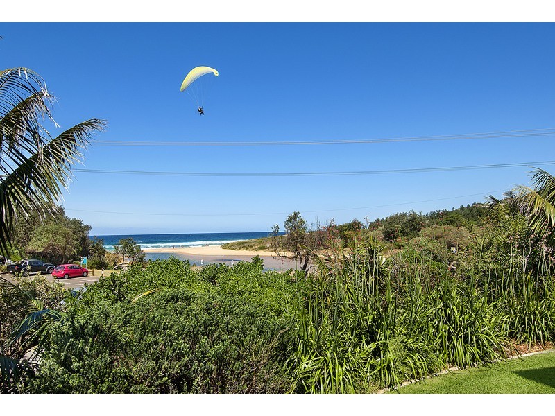 20 Seaview Crescent, Stanwell Park NSW 2508