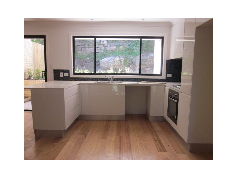 96 Parkes Street, Helensburgh NSW 2508